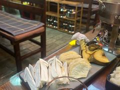 -丽江庭院·云南野生菌·海鲜火锅(鼓楼四合院店)