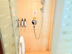 -广州国德国际大酒店(太古汇石牌桥地铁站店)