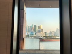 -白玉兰广场停车场