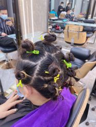 -Tipo Hair salon（明星）店