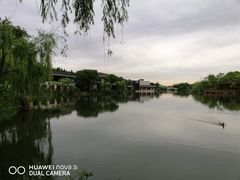 -上海怡沁园度假酒店