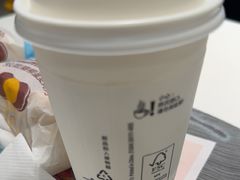 -麦当劳(上海虹桥站30B检票口楼上)