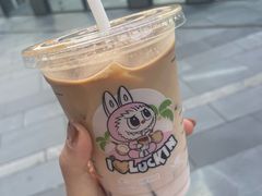 -瑞幸咖啡(三里屯SOHO-6号楼店)
