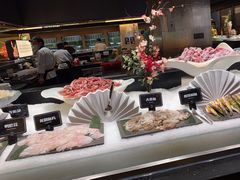 -钱小奴海鲜自助黑金店(杭州滨江龙湖店)