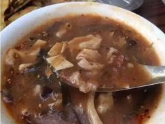 -刘老虎肉丸糊辣汤(总店)