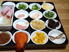 -妈妈故事米线(市府恒隆店)