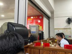 -何永光123鲜牛肉馆(1号店)