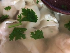 鲜虾馄饨-南来顺饭庄·清真(南菜园店)