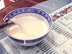 -赵记传承特色牛奶甜品(泉城广场店)
