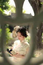 -一揽芳华汉服旗袍体验馆(拙政园店)