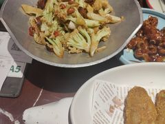 -杭州西湖银泰百货
