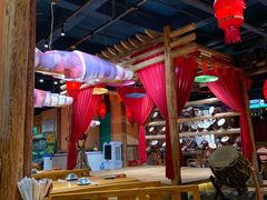 大堂-老滇山寨•云南特色菜•地方菜•民族风情歌舞表演(金碧店)