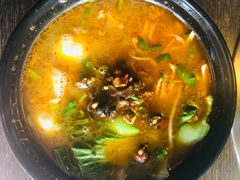 -滇釜火锅·能喝汤的火锅(车公庄店)