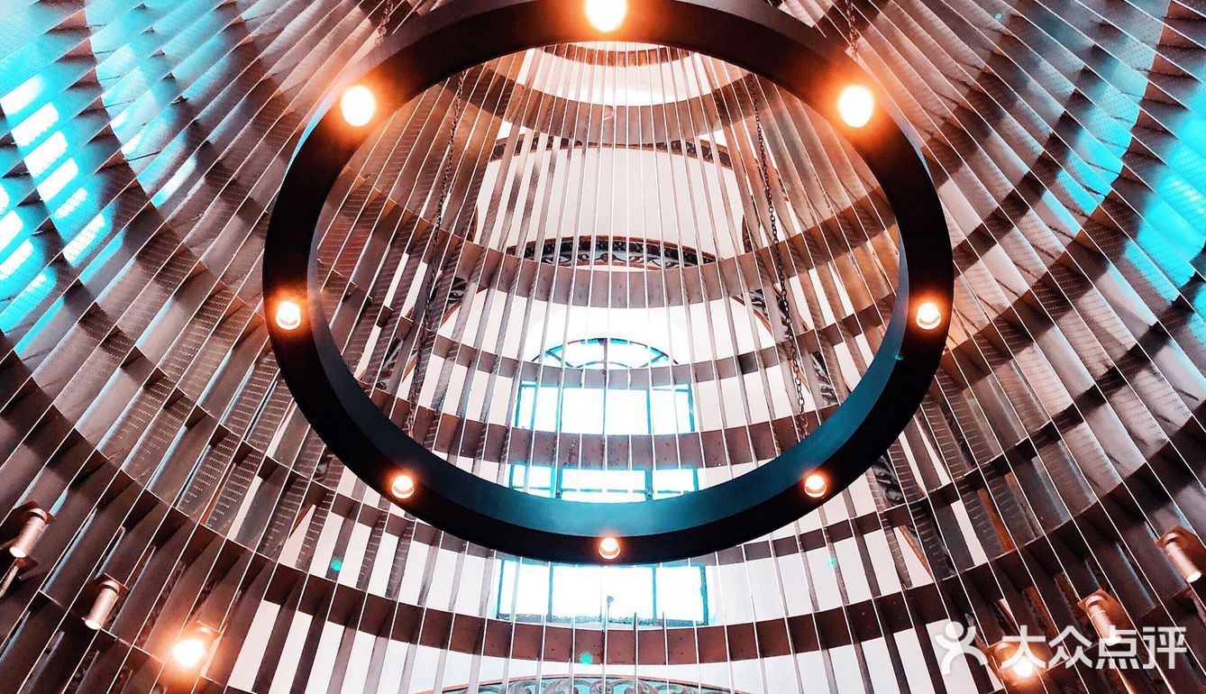 上海免费网红拍摄地 No.51｜思南书局·诗歌店｜最美书店