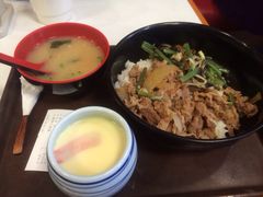 山蕨牛丼-食其家·牛丼咖喱(广元西路店)