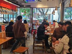 -贯一台湾牛肉面(八一七中路店)