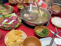 -潮汕·草根牛肉档(上海荟聚城市集市店)