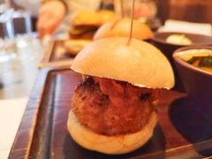 伊比利亚猪肉鹅肝汉堡-Ocean's Table 欧舍