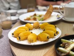 -香港百合居(LCM置汇旭辉广场店)