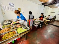 -十一街苍蝇馆子转经消江湖菜(九眼桥十一街店)