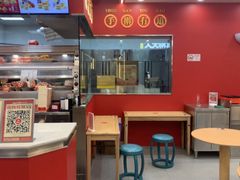 -塔斯汀中国汉堡(徐汇汇京广场店)