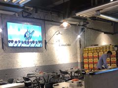大堂-有局·成都市井烧烤·精酿啤酒(双楠店)