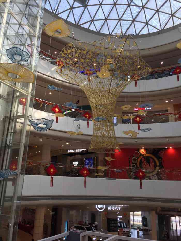 百联川沙购物中心