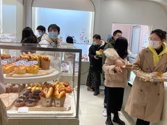 面包甜点陈列柜-好利来(七宝领展广场店)