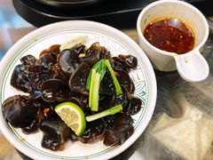 美味泡木耳-云海肴·汽锅鸡·云南菜(天山百盛优客店)