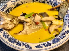 浓汤野菌小桂鱼-悦榕庄白云中餐厅