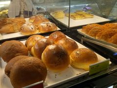 -吉新利亚咖啡烘焙店(步步高店)