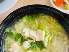-闫家驴肉老店(华电一校店)