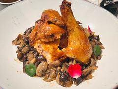 -LESCEDARS Brasserie Bistro香柏树