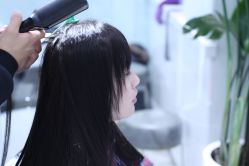 -MY WAY SALON