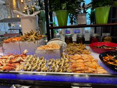 -松咖啡自助餐厅·松北香格里拉