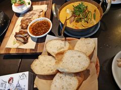 -大头虾越式风味餐厅(光明广场店)