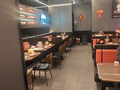 -胖哥俩肉蟹煲(石家庄长安万达店)