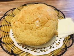 菠萝包-粤港餐厅(禹州商业广场店)