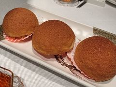 酥皮叉烧包-天瑞轩·粤菜餐厅