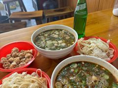 饼丝-龙鳞路第一家牛肉汤