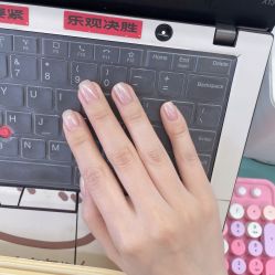 -悦指间美甲美睫