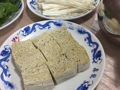 -鑫龙火锅城(环山路店)