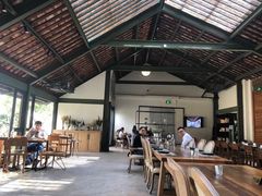 -喜洲吧·江畔老船厂·庭院餐厅(喜临院店)