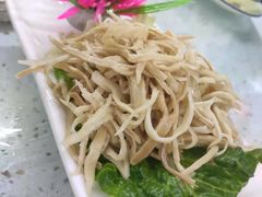 -墨脱石锅椰子鸡•海鲜糟粕醋(榆亚路店)