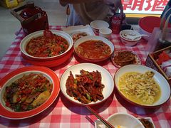 -辣小鲜·南昌大排档(船山路店)