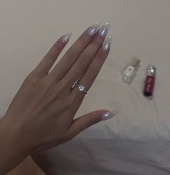 -情同手足美甲美睫