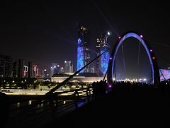 -南京眼步行桥