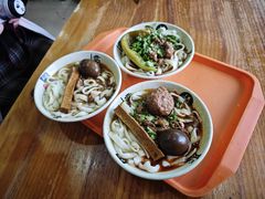 -任记七中刀削面(总店)