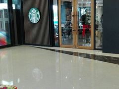 -星巴克(洛阳中州路王府井店)