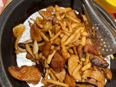 橄榄油炒三种蘑菇-西贝莜面村(近铁城市广场店)